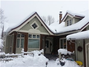 VersaScreen IceBlaster Pro heated gutter guard for ice dam prevention in Kewauskum, WI