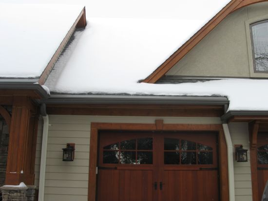<b>Heated Eave Panels</b>