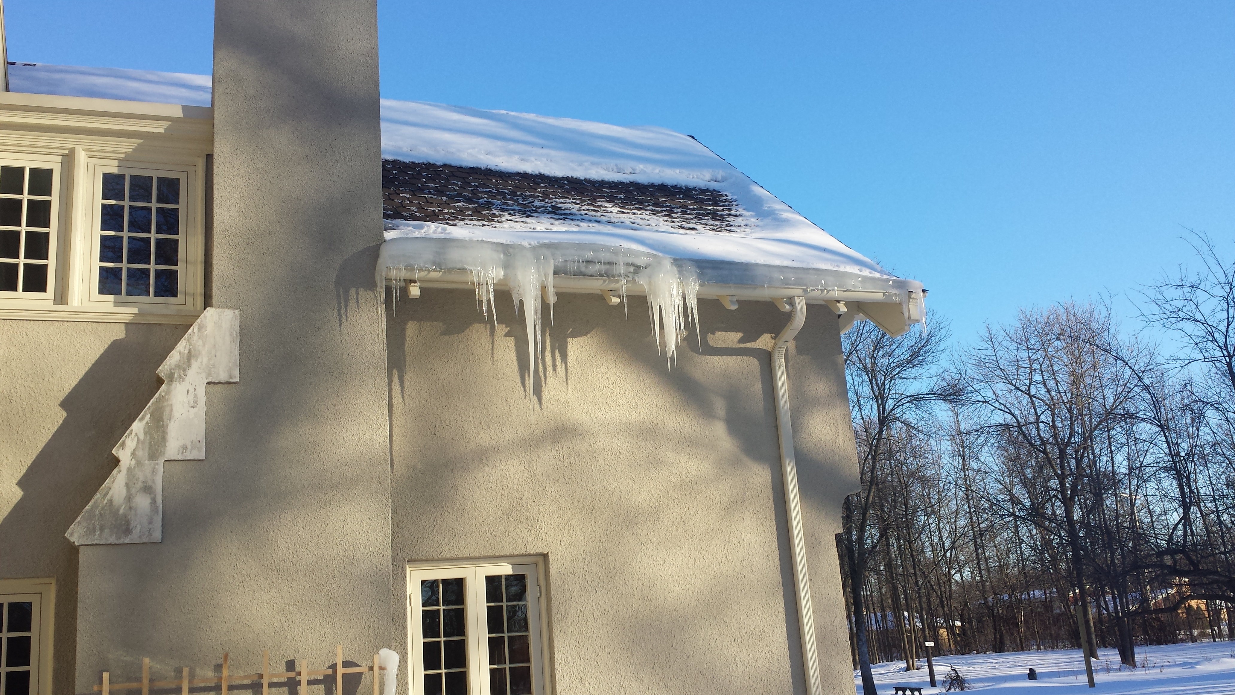 What can be done to prevent ice dams?